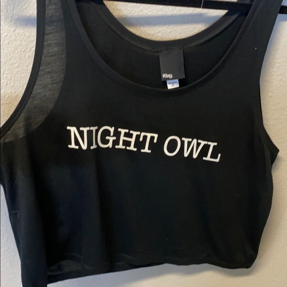 Graphic tank